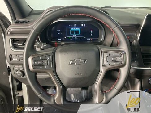 Used 2023 Chevrolet Tahoe RST AWD/4WD image 12