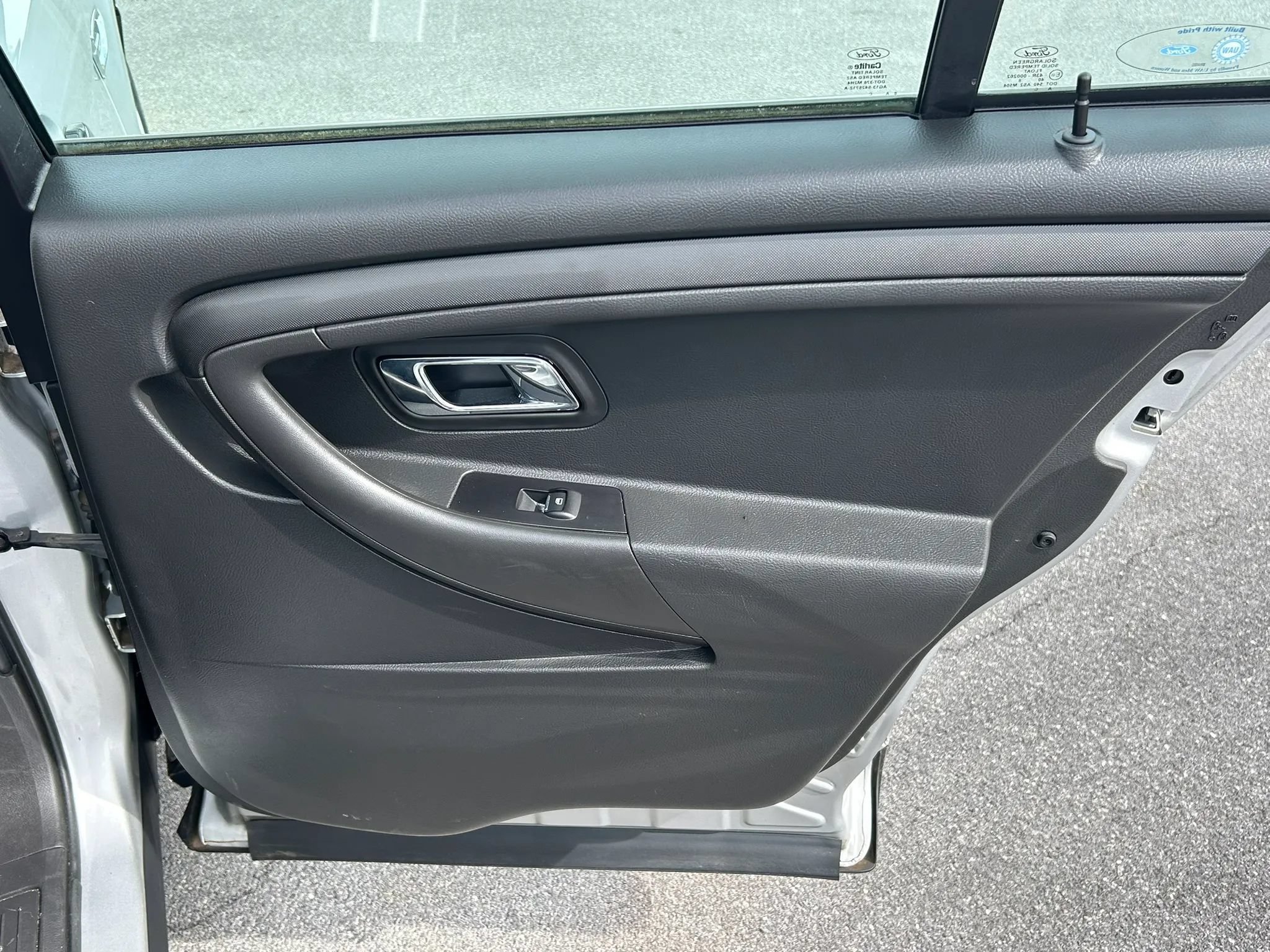 Used 2019 Ford Taurus Police Interceptor AWD w/ Ultimate Wiring Package image 26