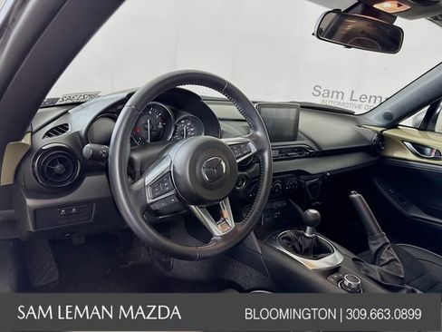 Used 2023 MAZDA MX-5 Miata Club w/ Brembo/BBS Recaro Package RWD image 9