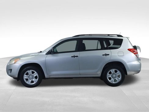 Used 2010 Toyota RAV4 2WD w/ Base L4 Extra Value Pkg image 9
