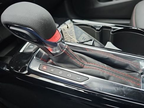 New 2026 Chevrolet Trax RS w/ Sunroof Package image 16