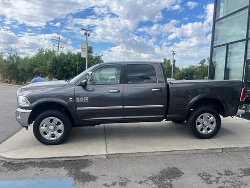 Used 2015 RAM 3500 Laramie w/ Convenience Group AWD/4WD image 3