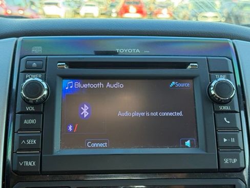 Used 2013 Toyota Tacoma 4x4 Double Cab w/ TRD Sport Pkg image 29
