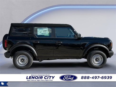 New 2025 Ford Bronco Base image 8