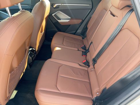 Certified 2025 Audi Q3 2.0T Premium w/ Convenience Package image 15