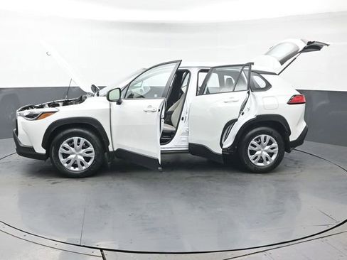 Certified 2023 Toyota Corolla Cross L image 46