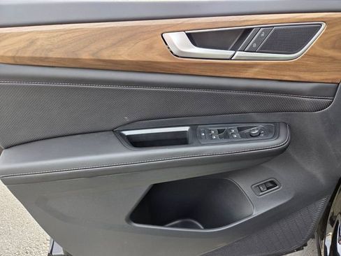 New 2026 Volkswagen Atlas SE FWD image 10