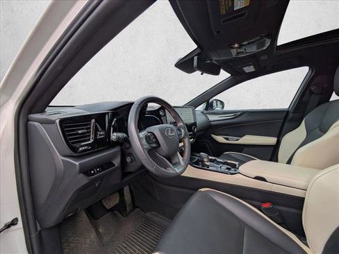 Used 2022 Lexus NX 350h AWD image 13