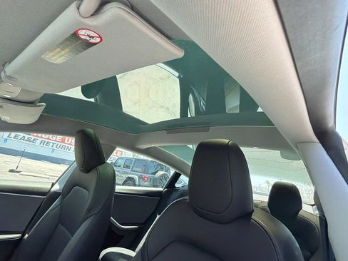 Used 2025 Tesla Model 3 Long Range RWD image 24