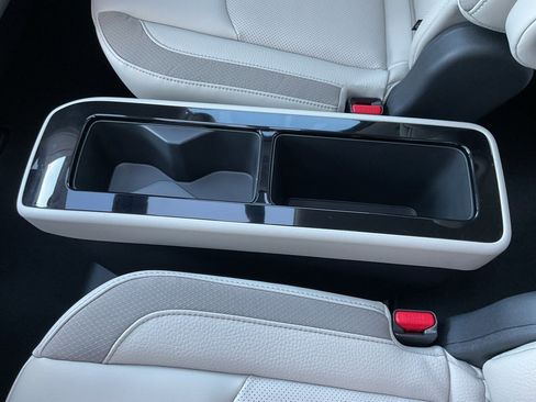 New 2026 Nissan Pathfinder SL image 26