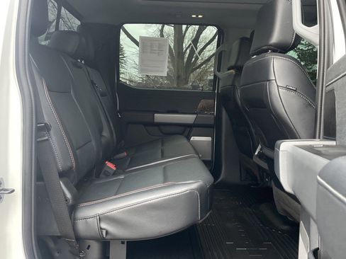 Used 2023 Ford F250 Lariat w/ Sport Appearance Package image 13