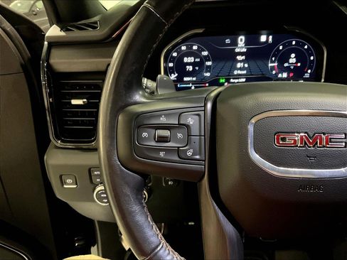 Used 2022 GMC Sierra 1500 AT4 w/ AT4 Premium Package AWD/4WD image 11
