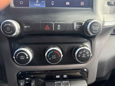 Used 2023 RAM 2500 Big Horn w/ Level 1 Equipment Group image 35