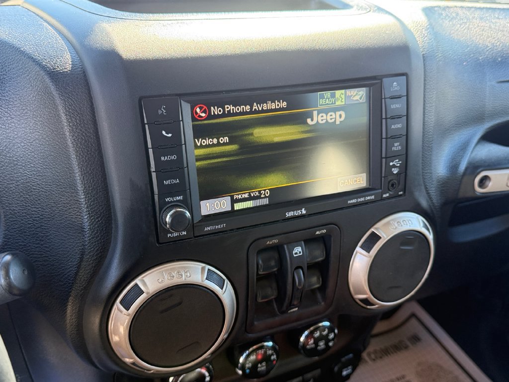 Used 2016 Jeep Wrangler Unlimited Sahara AWD/4WD image 26