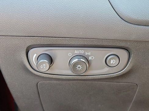 Used 2023 Buick Encore GX Select w/ Sport Touring Package FWD image 14