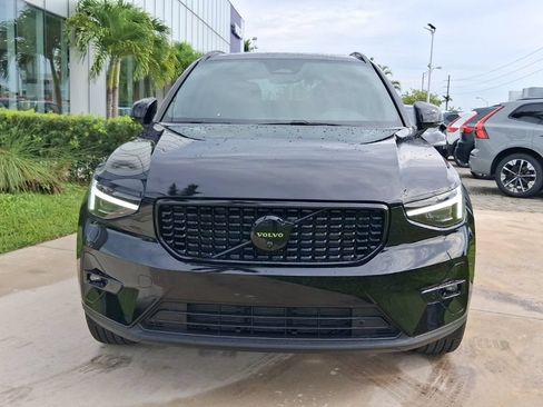New 2026 Volvo XC40 B5 Ultra w/ Protection Package Premier AWD/4WD image 2