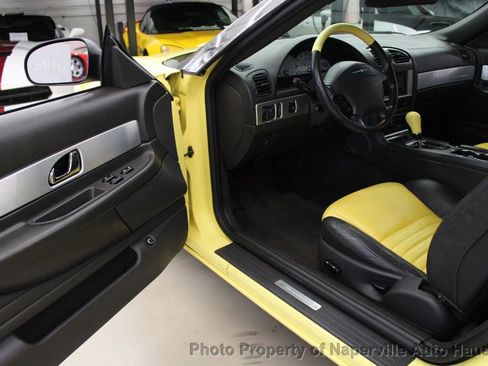 Used 2002 Ford Thunderbird image 13