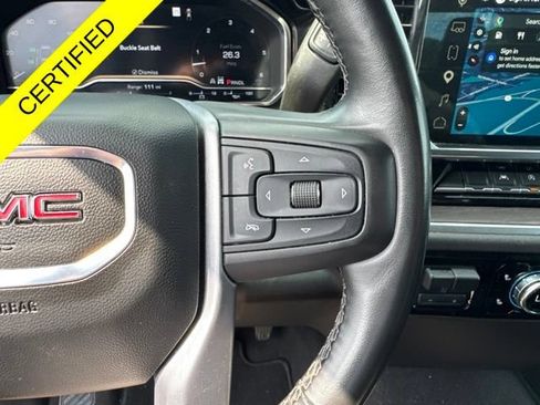 Used 2025 GMC Sierra 1500 SLT AWD/4WD image 17
