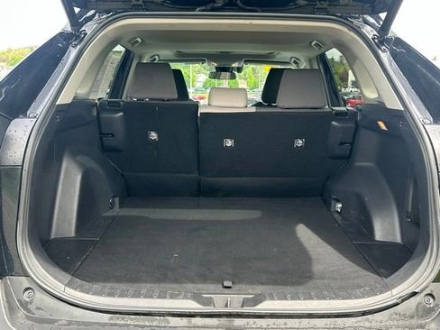Used 2021 Toyota RAV4 XLE w/ Convenience Package AWD/4WD image 26