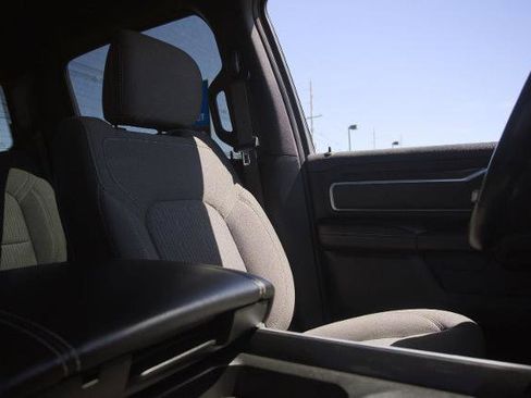 Used 2021 RAM 1500 Big Horn AWD/4WD image 24