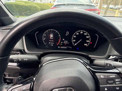 Used 2024 Honda Civic Sport image 2