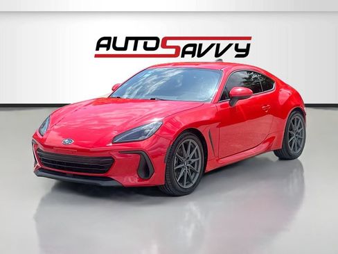 Used 2023 Subaru BRZ Limited RWD image 3