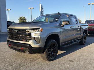 Used 2025 Chevrolet Silverado 1500 LT Trail Boss w/ Convenience Package II AWD/4WD video 2