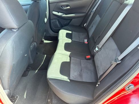 Certified 2024 Nissan Sentra SR FWD image 18
