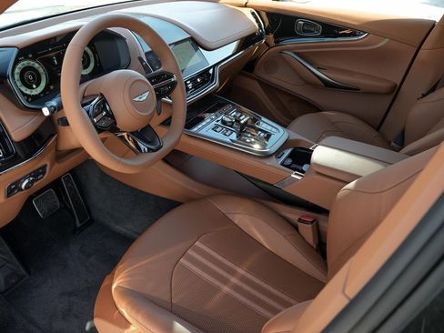 New 2026 Aston Martin DBX 707 image 17