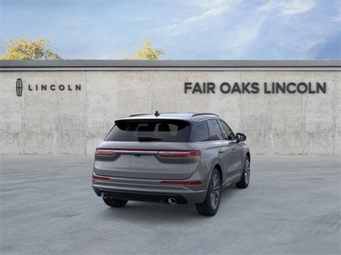 New 2026 Lincoln Corsair Grand Touring image 8