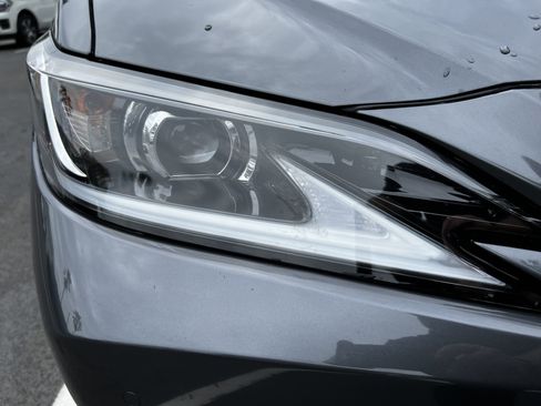 Used 2025 Lexus ES 300h w/ Premium Package FWD image 12