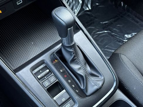 Used 2024 Honda CR-V LX image 18