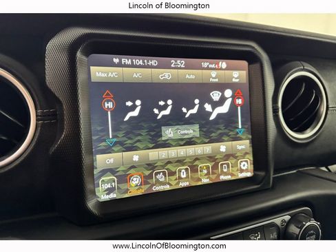 Used 2022 Jeep Wrangler Unlimited Sahara w/ Cold Weather Group image 42