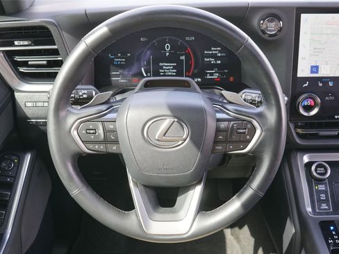 Used 2024 Lexus GX 550 AWD/4WD image 25