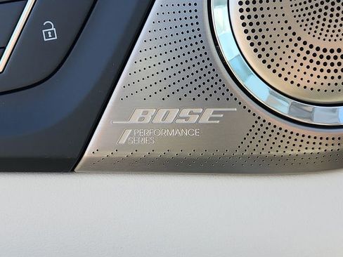 New 2026 Buick Enclave Avenir w/ Super Cruise Package FWD image 17