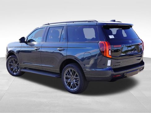 New 2026 Ford Expedition Platinum w/ Stealth Appearance Package AWD/4WD image 5