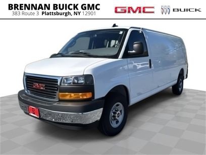 New 2025 GMC Savana 2500 Extended w/ Enhanced Convenience Package