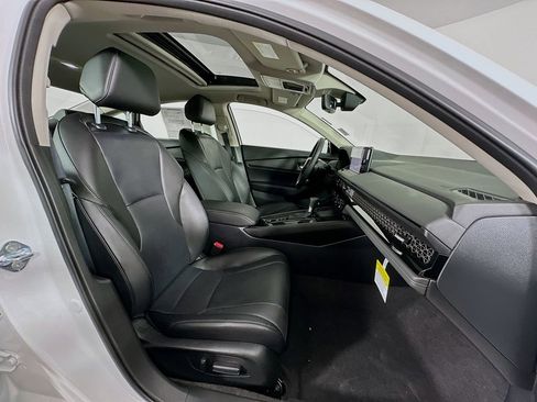 New 2026 Honda Accord Touring image 29