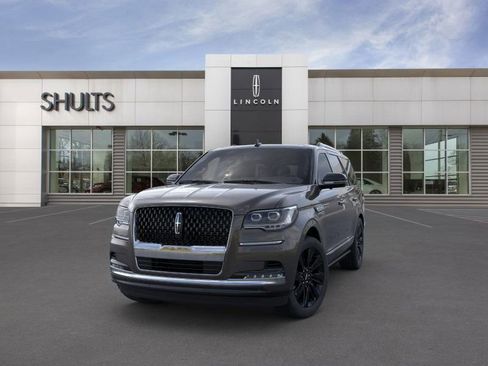 New 2024 Lincoln Navigator Black Label image 8
