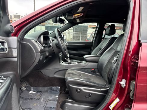 Used 2018 Jeep Grand Cherokee Altitude image 15