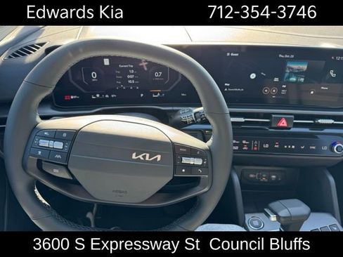 New 2026 Kia Sportage SX FWD image 23