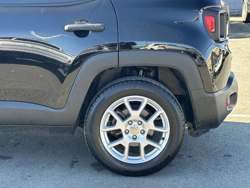 Used 2019 Jeep Renegade Sport w/ Sport Appearance Group image 33