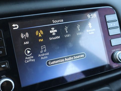 Used 2023 Nissan Kicks SR w/ SR Premium Package FWD image 8