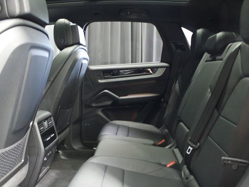 New 2026 Porsche Cayenne S AWD/4WD image 45