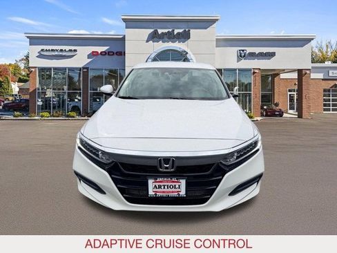 Used 2018 Honda Accord LX image 3