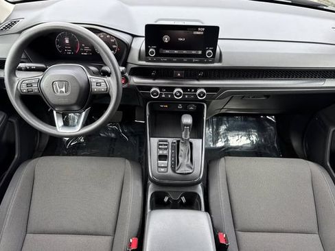 Used 2025 Honda CR-V LX image 15