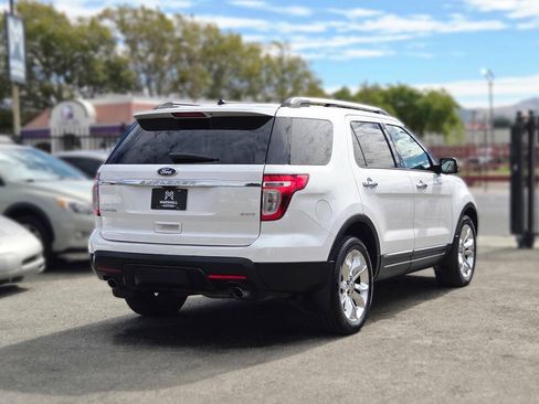 Used 2013 Ford Explorer Limited AWD/4WD image 4