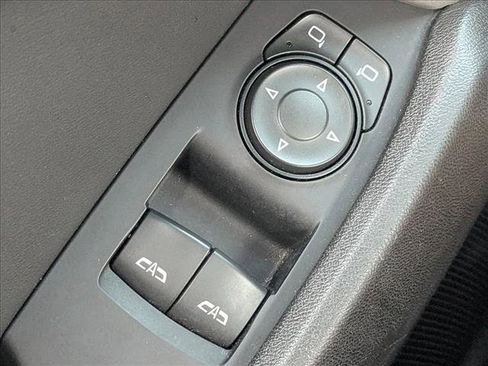 Used 2019 Chevrolet Camaro LT w/ Technology Package RWD image 14