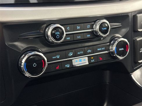 Used 2022 Ford F150 XLT w/ Equipment Group 302A High image 25