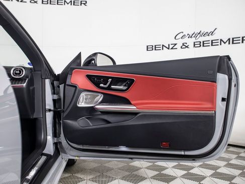 Used 2026 Mercedes-Benz CLE 450 4MATIC Cabriolet image 19